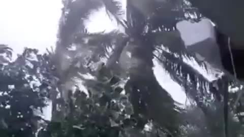 El huracán Iota alcanza la categoría 4 y ya está sobre San Andrés
