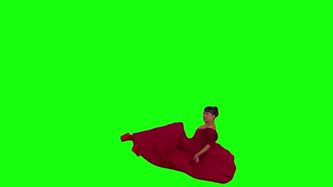 Liza Koshy Falling at the Oscars Red Carpet | Green Screen
