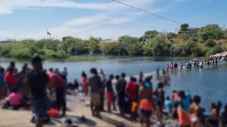 BIDEN'S BORDER CRISIS: Illegal Aliens Flood Across Del Rio Border