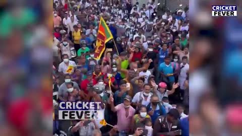 Watch Hasaranga and Sl Team Crazy Victory Parade & road show after win vs Pak in Asia Cup Final