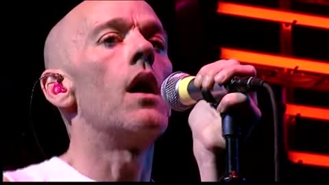 R. E. M. - Everybody Hurts (Live at Glastonbury 2003)