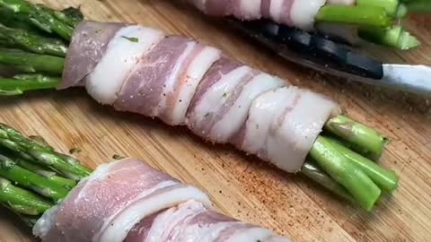 Replyingto@sunha1281bacon-wrappedasparagus#BaconWrappedAsparagus.