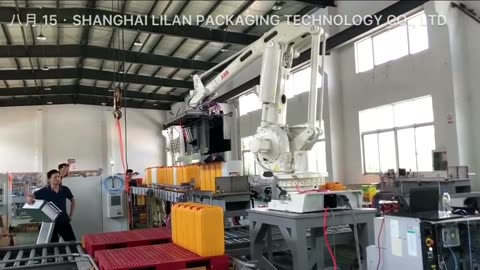 Automatic Palletizing Robot For Water Bottle#packaging#palletizing