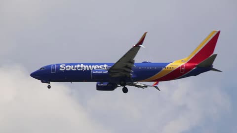 Southwest Boeing 737-800 arriving at St. Louis Lambert Intl - STL