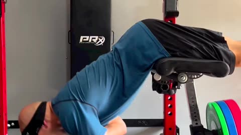 The Nordstick Exercises - Leg Extension with OmniStrap 