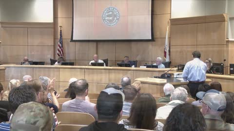 Dr. David Sydow speaks before the NEW Shasta County Board on March 1, 2022