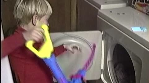 Little sister in the laundry dryer... Wait for it!