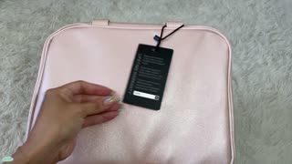 Travel toiletry and make up bag review