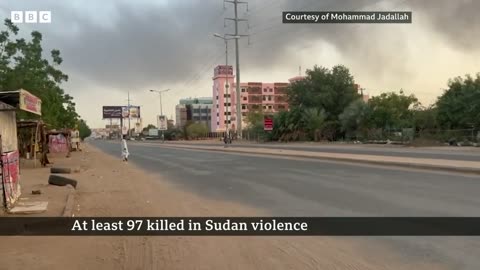Sudan: Violence spreads as explosions rock capital - BBC News