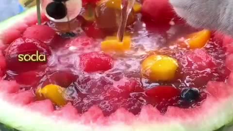 Super Chef Cat Makes Fruit Ice Watermelon