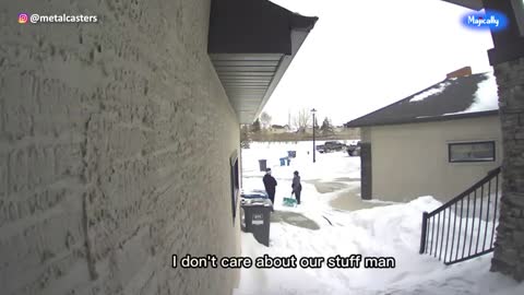 Young entrepreneurs get excited about _rich people_ paying them to shovel snow in adorable moment