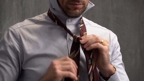 How to Tie a Tie the Easy Way