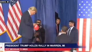 AWESOME: Trump Makes EPIC Catch During Rally, Shows World He Still Has It