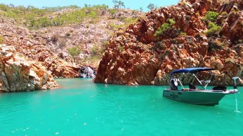 THE WILD FRONTIER (Fishing & Foraging in Remote Australia)