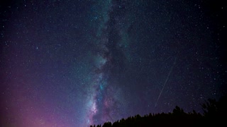 Meteor shower lights up Spain's Gran Canaria Island