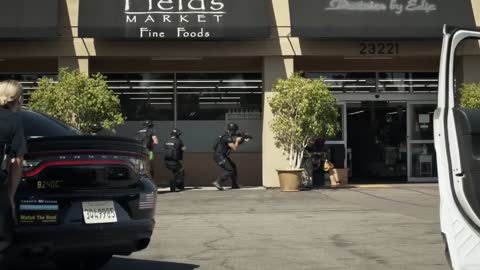 SWAT VS Cartel - S.W.A.T 6x08