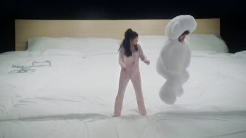 benny blanco, Tainy, Selena Gomez, J Balvin - I Can't Get Enough (Official Music Video)