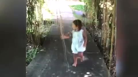 The child was not bitten by the snake
