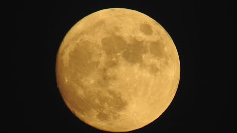 The Moon tonight with the Nikon P900 zoom, October 8th, 2022