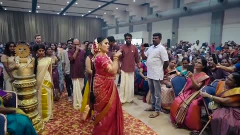 Kerala wedding full version #bride #entry #dance #mammattiyan #2020 #Akhila & #sree #weddingdance