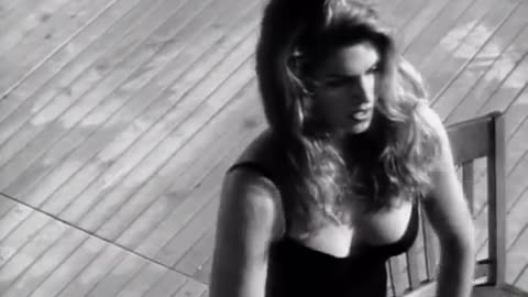 Cindy Crawford Shape Your Body Workout