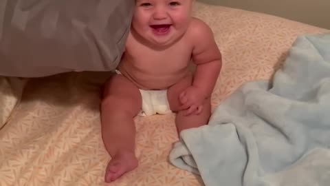 Adorable cute laugh baby 😍