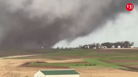 Powerful tornadoes collapse buildings in US, weather service warns of catastrophic damage