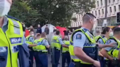 NZ Police continue to aggressively attack : Video 1