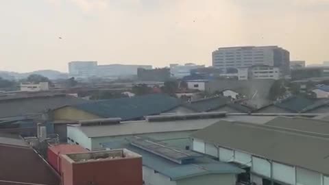 Strong Wind hits Singapore