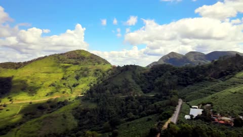 Sobrevoando a cidade de Andradas - MG