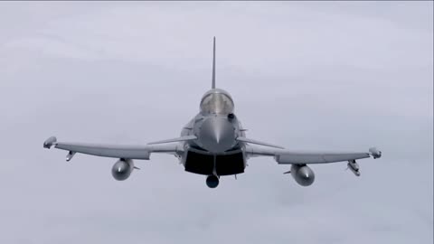 Czech and UK fighter jets fly above the Baltics