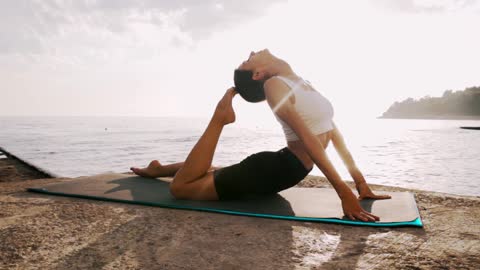 Body stretching yoga