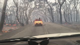 Escaping a Fire Storm on Kangaroo Island