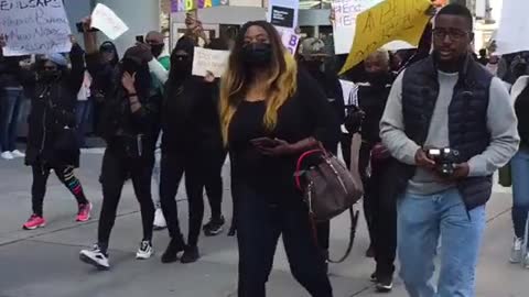 Protesters in Toronto demanded to shut down the Special Anti-Robbery Squad in Nigeria