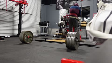 Throwback to smashing 585lb deadlift