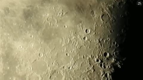 Watch the moon’s surface with a zoom camera