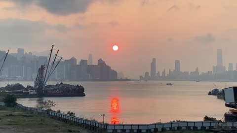 The sundown of Hong Kong