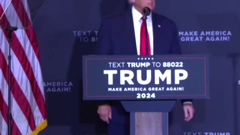 Trump mocks Biden by appearing clueless on stage