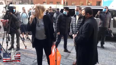 PROTESTER COMPLETELY SHUTS DOWN SEN. CHUCK SCHUMER (D-NY) IN NYC (MULTI ANGLE VIDEO) (FULL HD VIDEO)