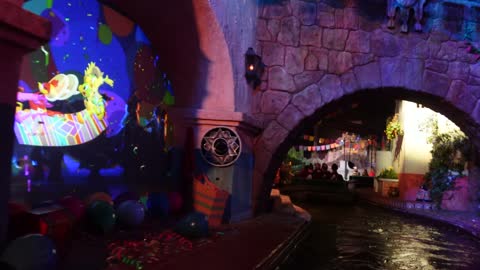 Walt Disney World Epcot Mexico Gran Fiesta tour with the Three Caballeros