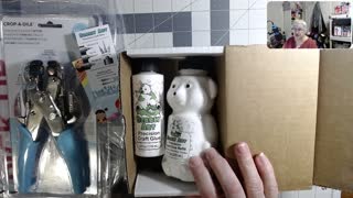 Bearly Art Glue kit and Crop a dial