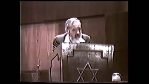 Rabbi Meir Kahane speaks at Temple Beth Emeth October 28th 1990