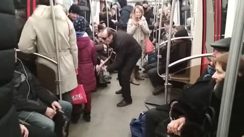 Petersburg fashion in the subway