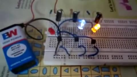 DIY ELECTRONICS - 3-LED Flip-Flop Circuit