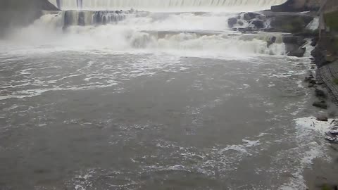 Great Falls Of The Missouri