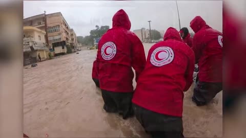 Libya At least 700 died and 10000 still missing after devastating flood