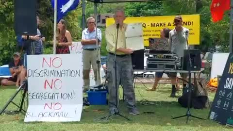 Len Harris addresses Kuranda Rally November 2021