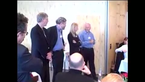 Craig Venter speaks with 23andMe's Linda Avey in Davos