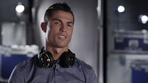 Cristiano Ronaldo VS Miss World- ''I'm here to win'' ♠️