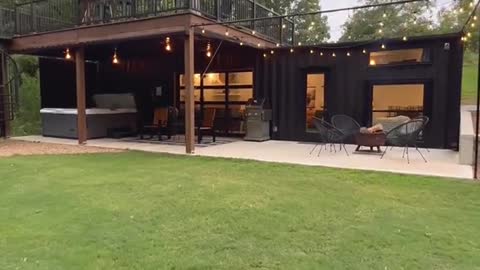 A Modern 40 Foot2Container Home